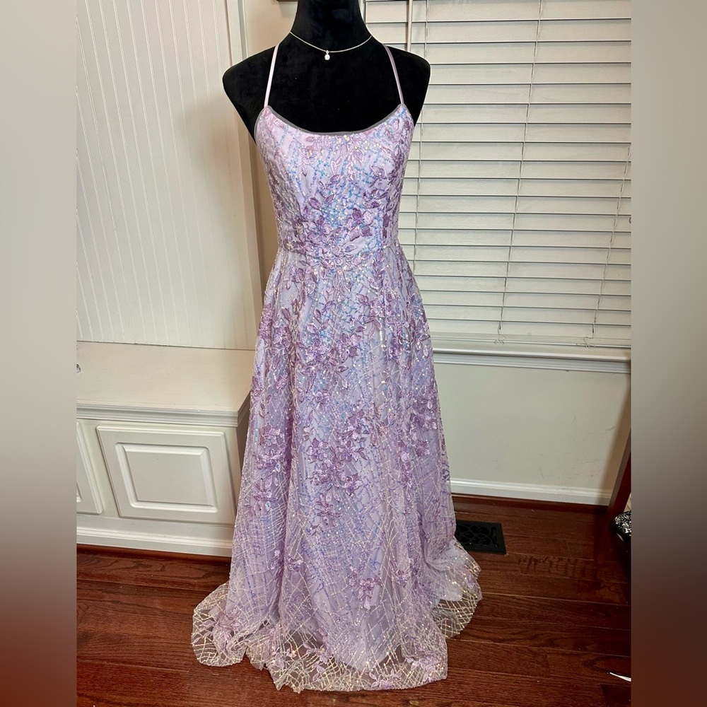 Jules & Cleo Lavender Sequined Gown